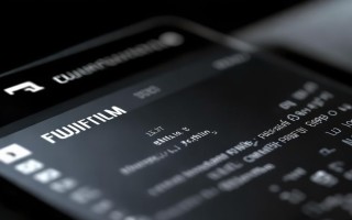 富士相机APP的胶片模拟功能怎么用？能提升照片质感吗？