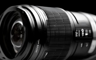 佳能EF28-300mm镜头全面表现如何？适合哪些场景值得入手购买？